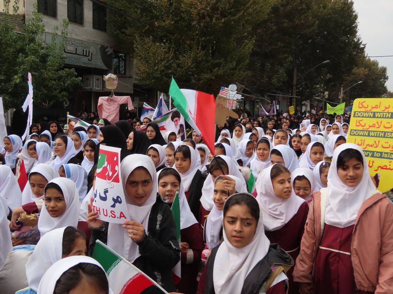 برگزاری مراسم 13 آبان در چایپاره همزمان با سراسر کشور