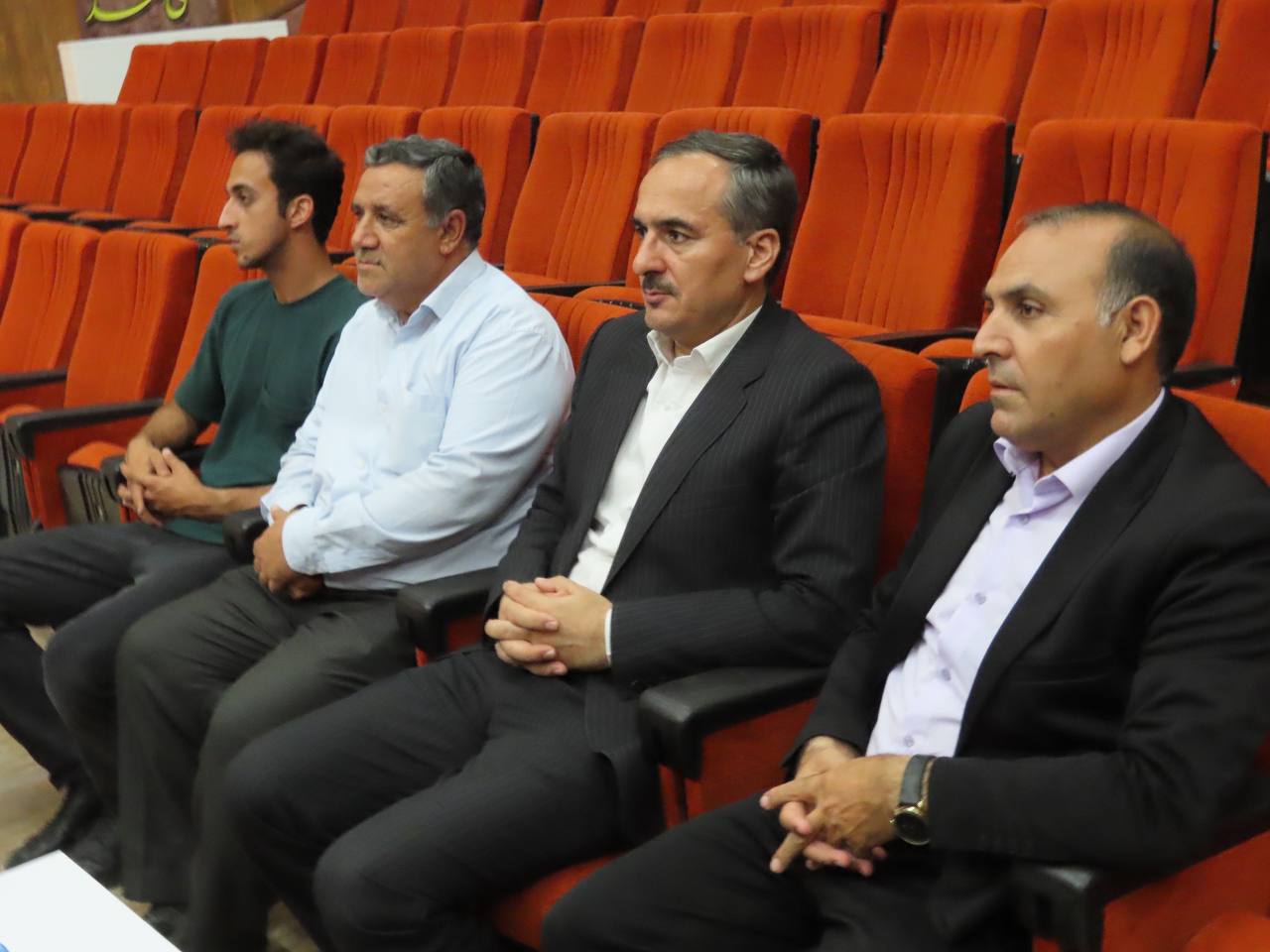 بازدید فرماندار از دوره آموزشی انجمن هنرهای نمایشی شهرستان چایپاره