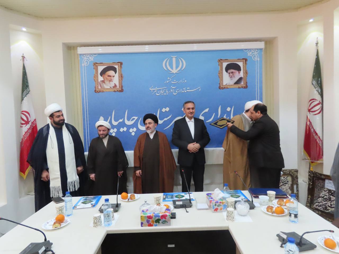 آیین تکریم و معارفه امام جمعه جدید شهرستان چایپاره