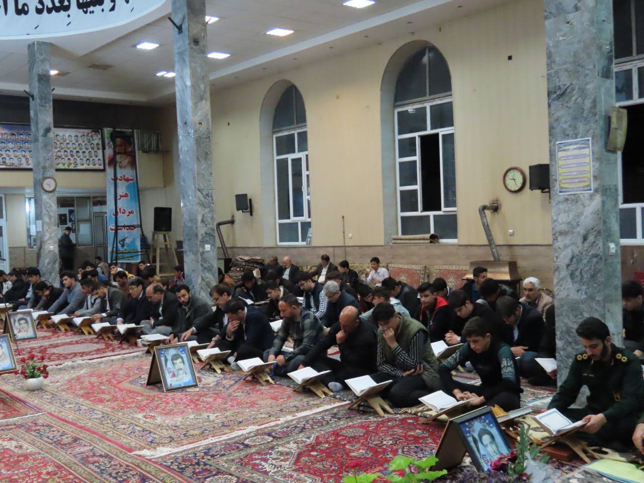 برگزاری مراسم انس با قرآن در مسجد جامع شهرستان چایپاره