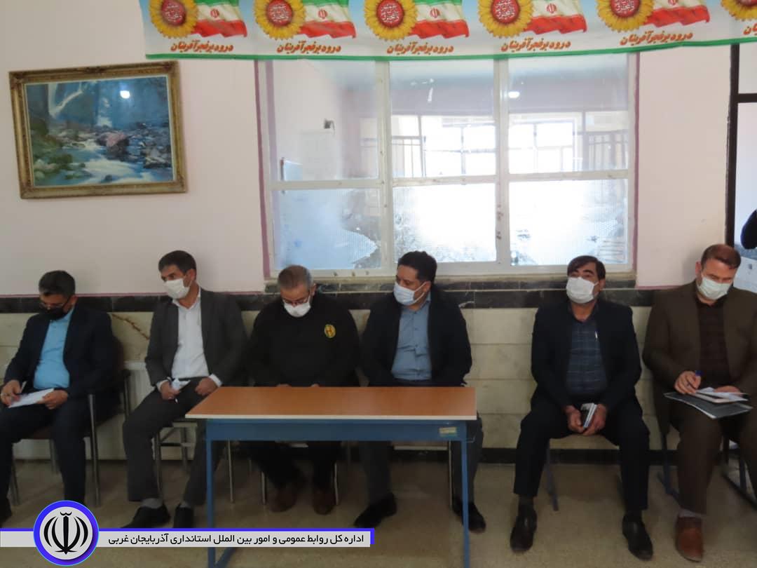 بازدید فرماندار و جمعی از مسئولان شهرستان از روستاهای بخش حاجیلار شهرستان چایپاره