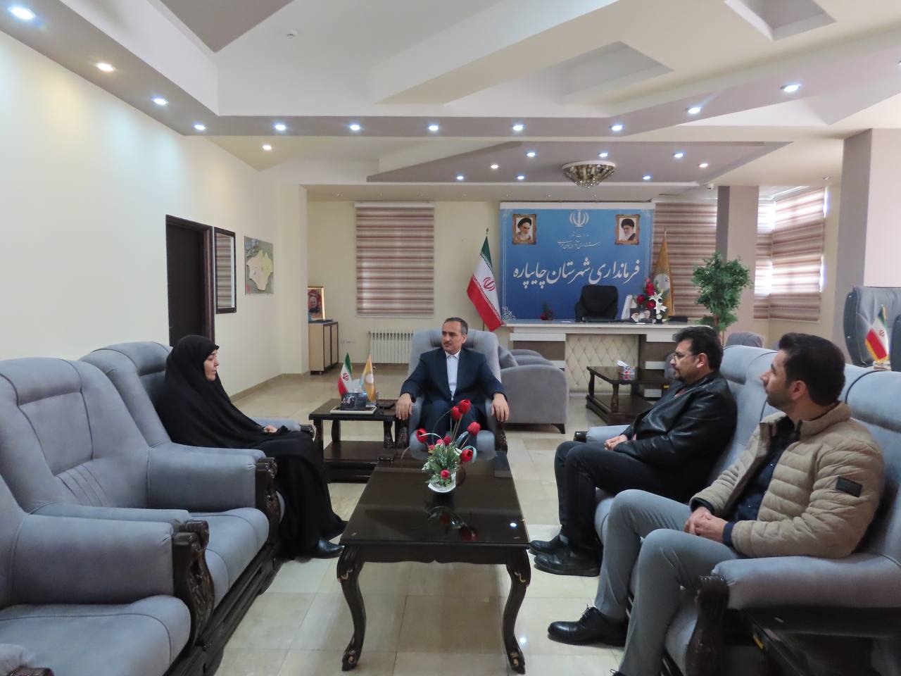 دیدار مجریان مراکز مثبت زندگی بهزیستی با فرماندار شهرستان چایپاره