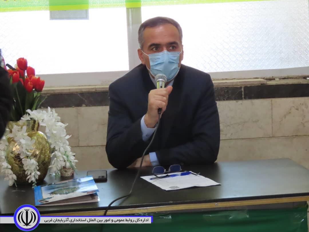 بازدید فرماندار و جمعی از مسئولان شهرستان از روستاهای بخش حاجیلار شهرستان چایپاره