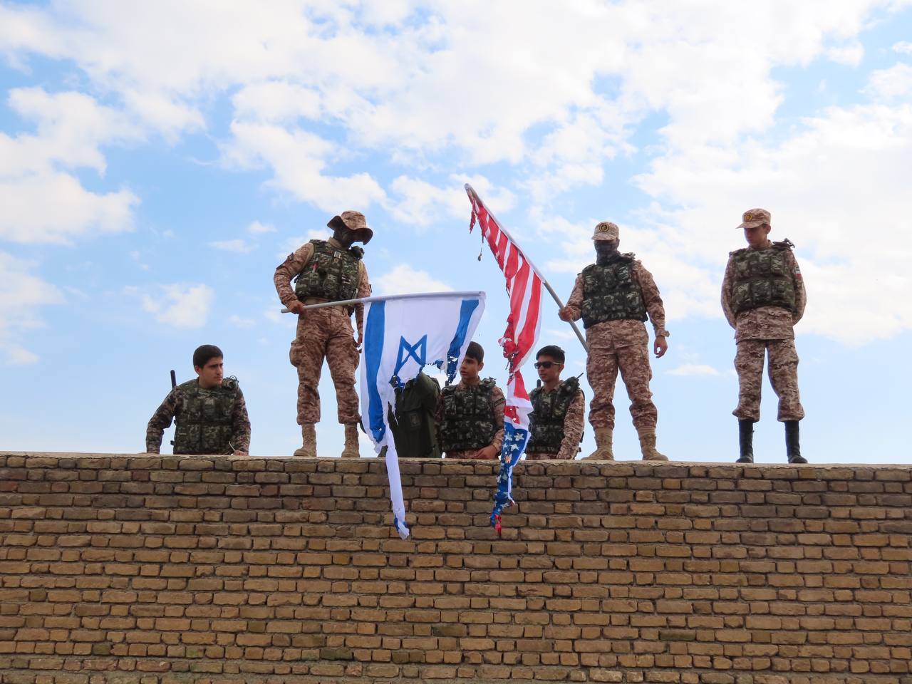 برگزاری مراسم 13 آبان در چایپاره همزمان با سراسر کشور