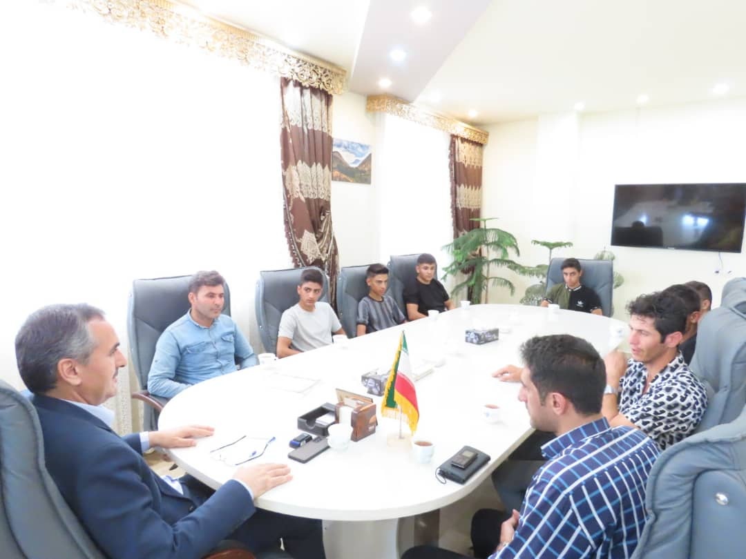 تجلیل از قهرمانان و مدال آوران شهرستان چایپاره