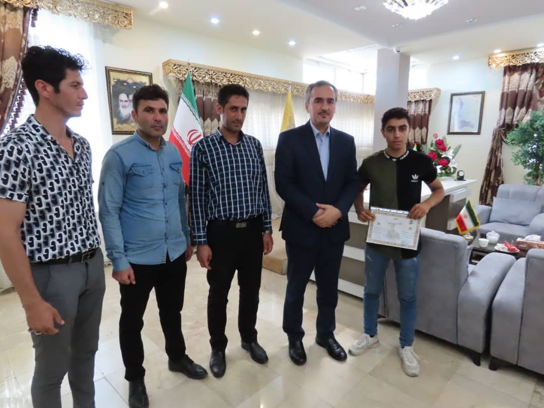 تجلیل از قهرمانان و مدال آوران شهرستان چایپاره