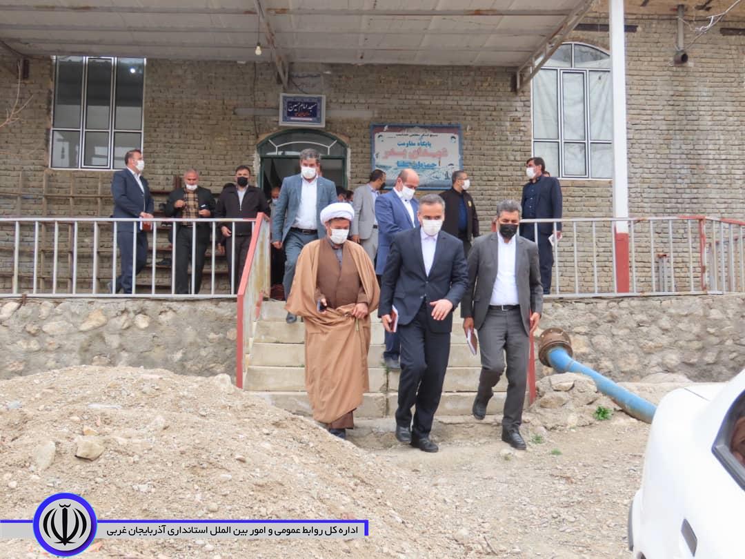بازدید فرماندار و جمعی از مسئولان شهرستان از روستاهای بخش مرکزی شهرستان چایپاره