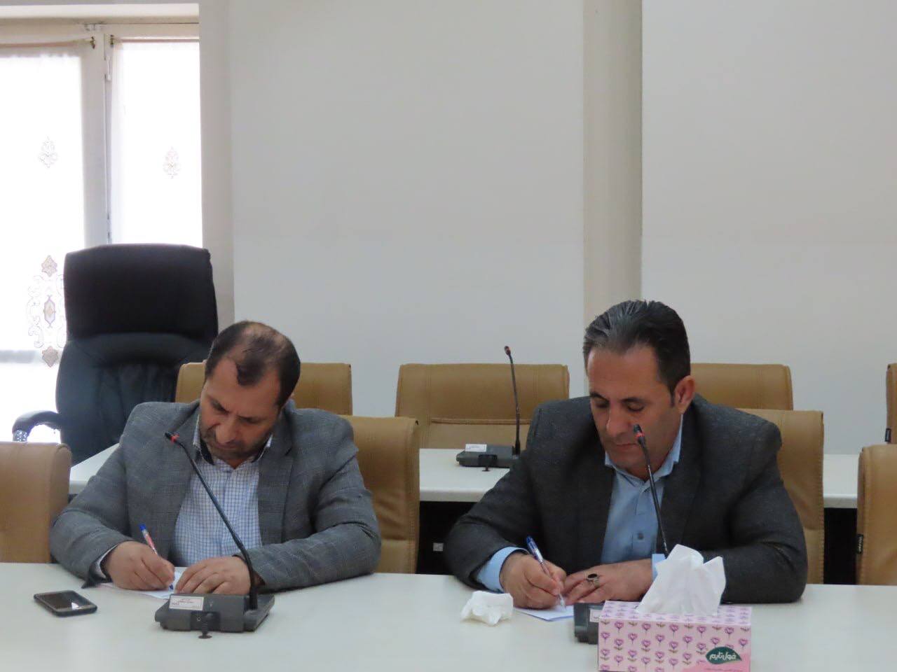 جلسه شورای هماهنگی ثبت احوال شهرستان چایپاره