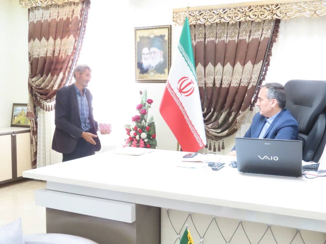 طبق روال هر هفته ، ملاقات مردمی فرماندار شهرستان چایپاره برگزار شد
