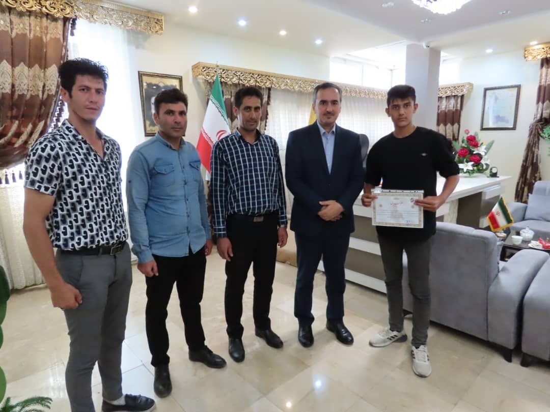 تجلیل از قهرمانان و مدال آوران شهرستان چایپاره