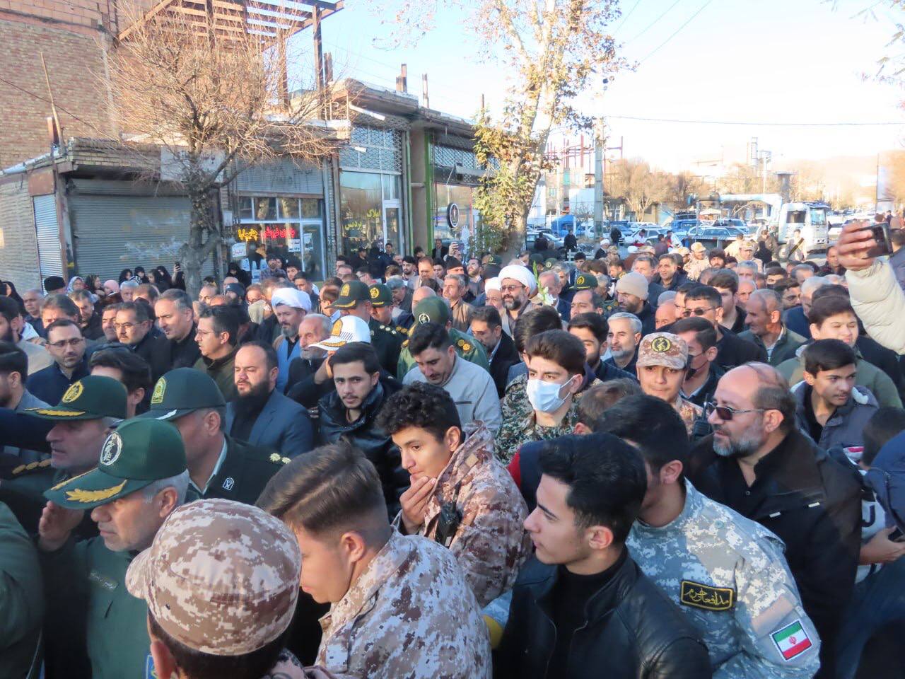 مراسم استقبال و تشییع شهید گمنام همزمان با سراسر کشور در شهرستان چایپاره