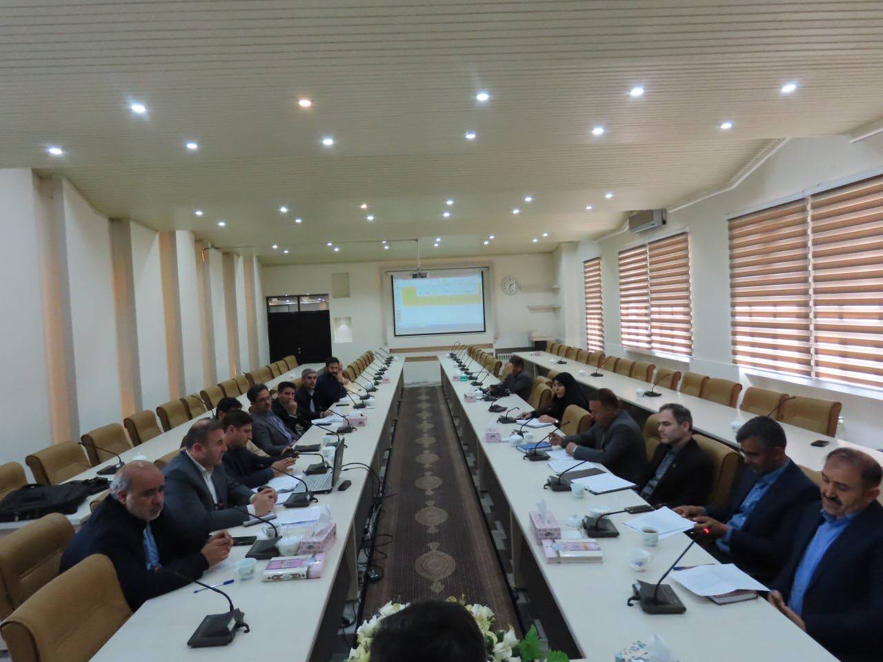 جلسه هماهنگی بانکهای شهرستان چایپاره در حوزه تسهیلات مسکن