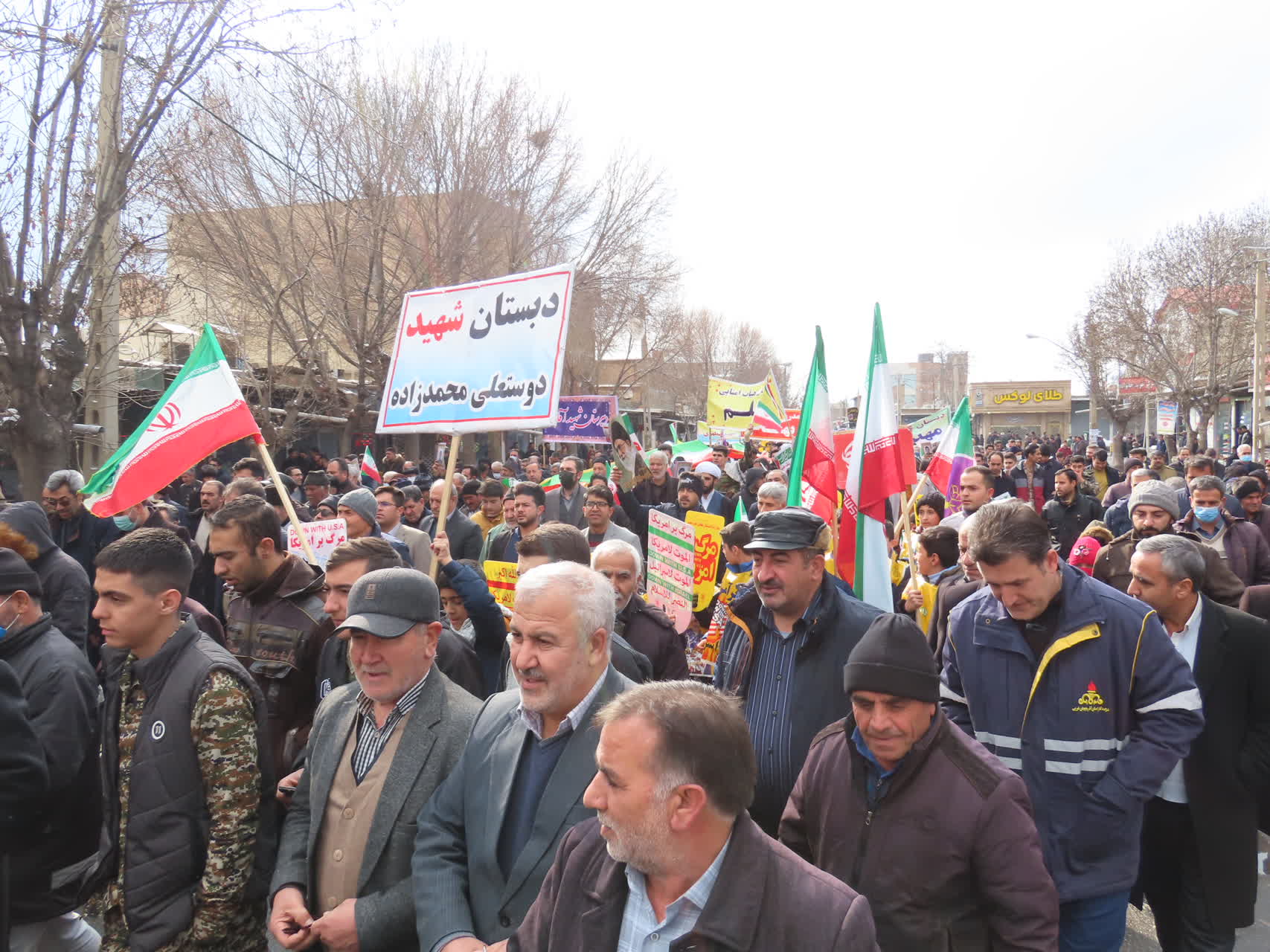 همزمان با سراسر کشور ، راهپیمایی یوم الله 22 بهمن مردم شهرستان چایپاره