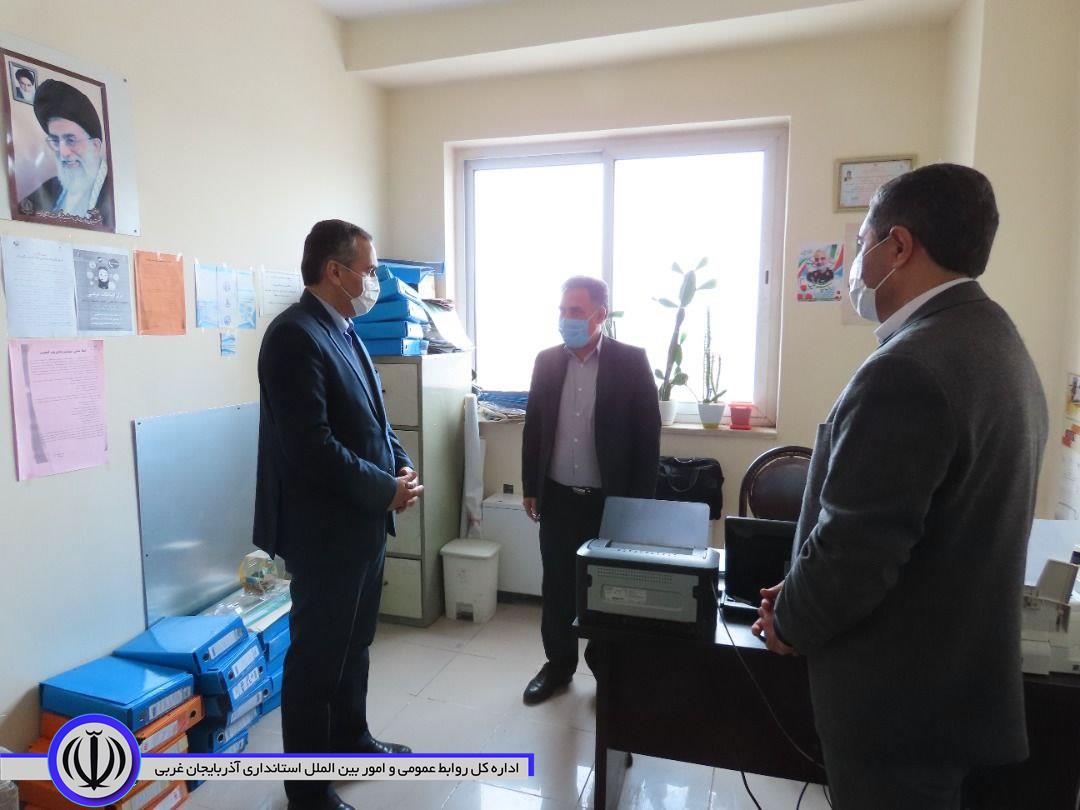 بازدید سرزده شکورزاده از واحد کارگزاری بیمه اجتماعی روستائیان و عشایر شهرستان چایپاره