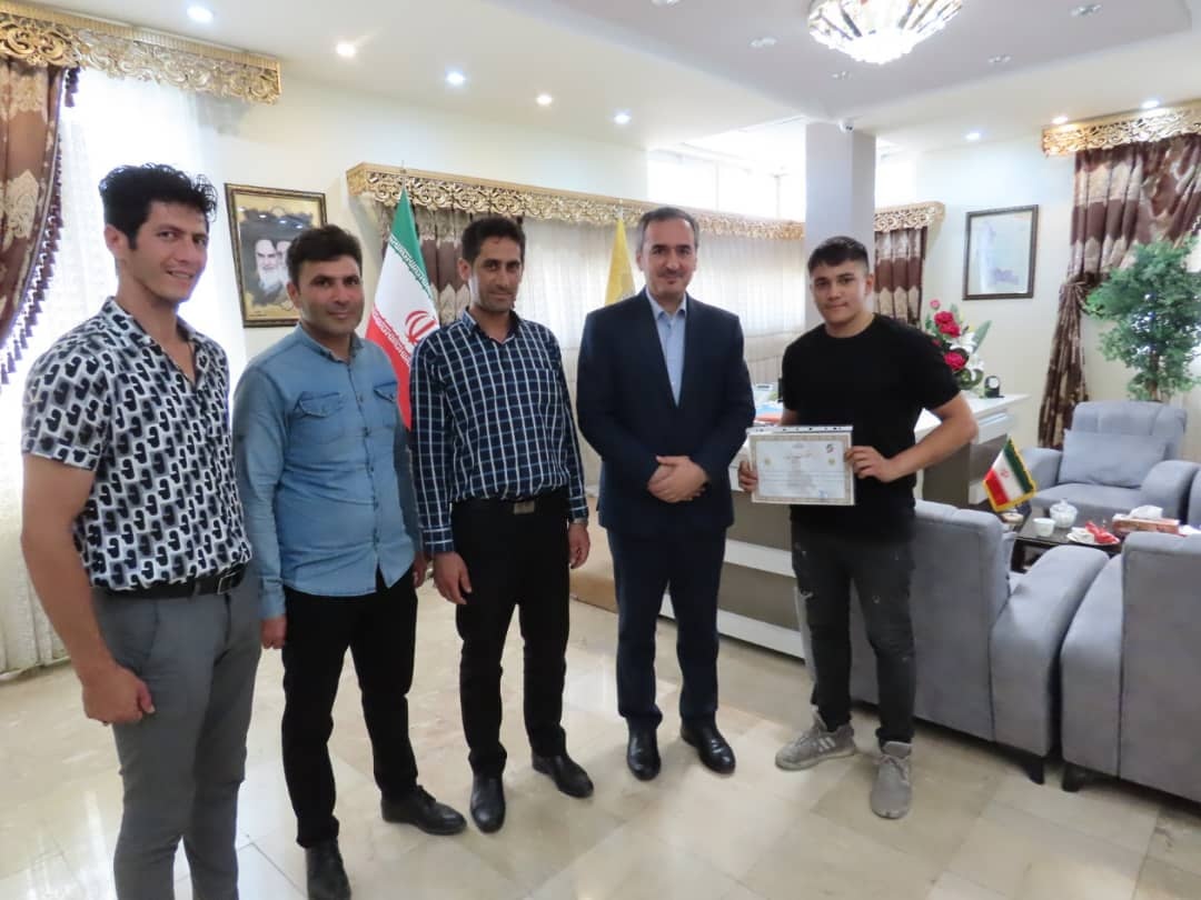 تجلیل از قهرمانان و مدال آوران شهرستان چایپاره