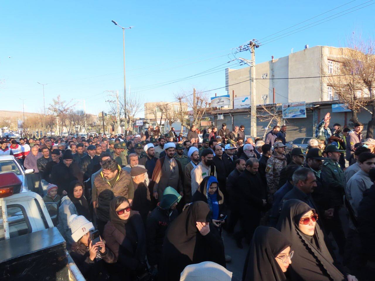 مراسم استقبال و تشییع شهید گمنام همزمان با سراسر کشور در شهرستان چایپاره