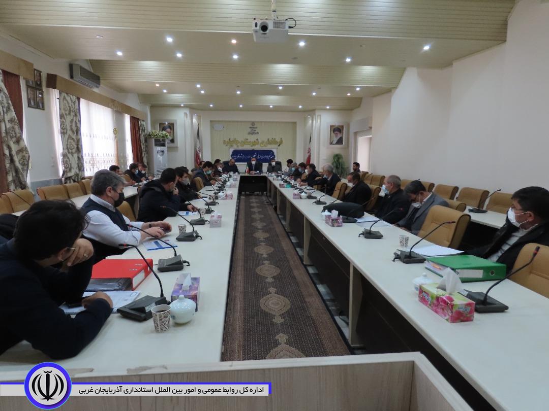 برگزاری جلسه پیگیری طرح های عمرانی و مشکلات حوزه راهداری شهرستان چایپاره با حضور مهندس ارسلان شکری مدیرکل راهداری و حمل و نقل جادهای استان آذربایجانغربی