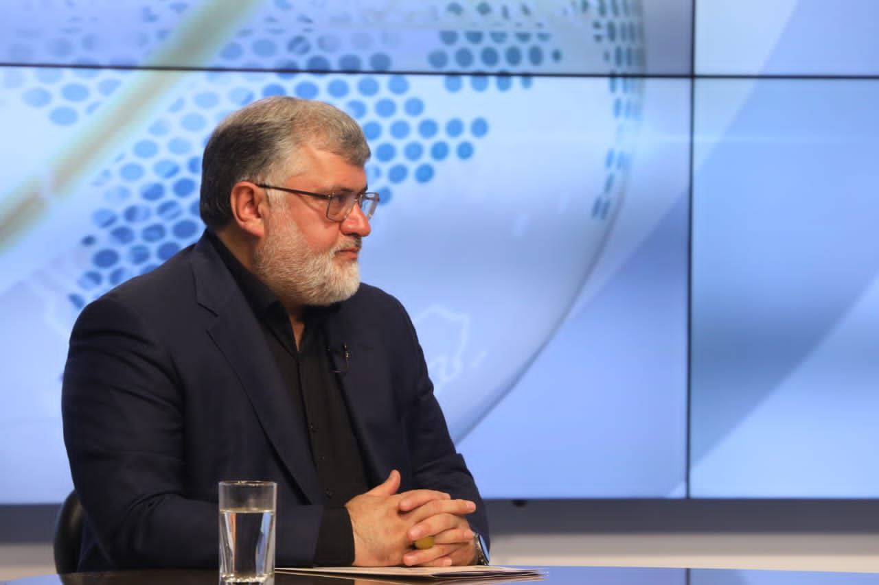 حضور محمدصادق معتمدیان استاندار آذربایجانغربی در برنامه زنده تلویزیونی گفتگوی ویژه خبری/ صدا و سیمای مرکز استان