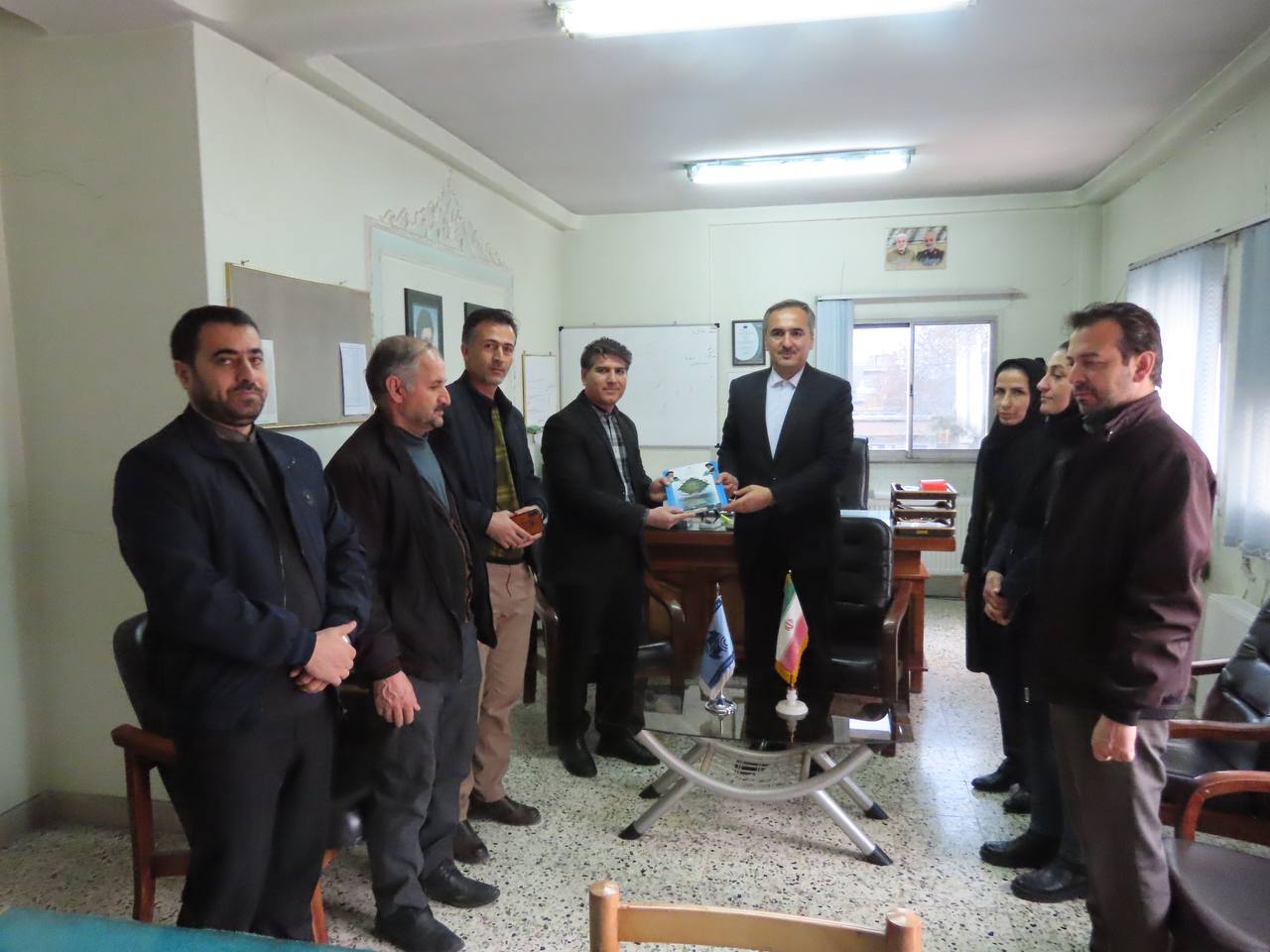 بازدید سرزده سعید شکورزاده فرماندار چایپاره از مخابرات