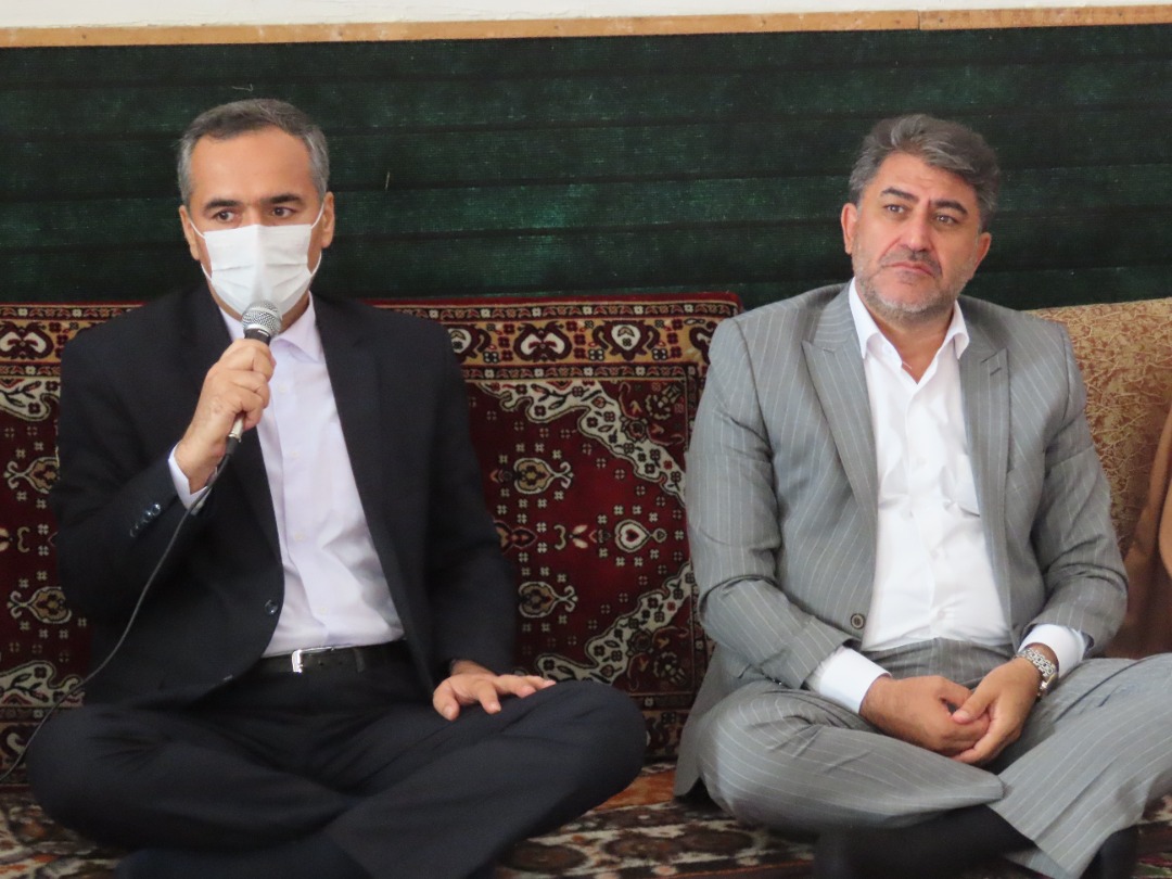 بازدید فرماندار و نماینده محترم شهرستان های خوی و چایپاره در مجلس شورای اسلامی از تعدادی از روستاهای بخش مرکزی شهرستان چایپاره