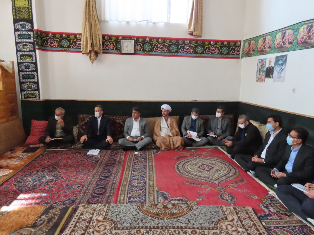 بازدید فرماندار و نماینده محترم شهرستان های خوی و چایپاره در مجلس شورای اسلامی از تعدادی از روستاهای بخش مرکزی شهرستان چایپاره