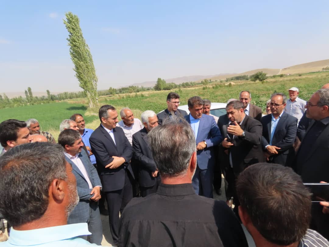 حضور معاون وزیر نیرو در شهرستان چایپاره