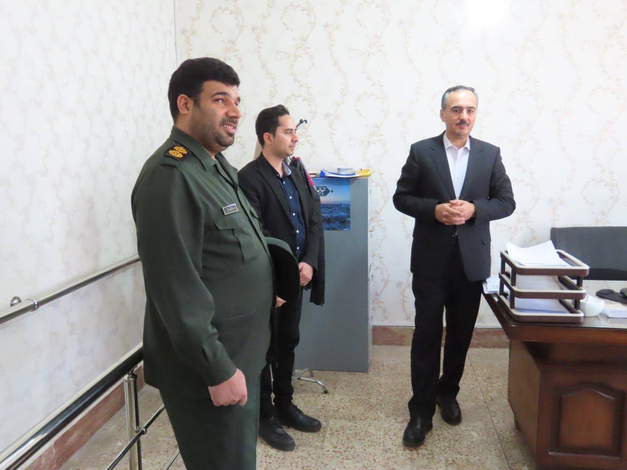 بازدید سرزده سعید شکورزاده فرماندار شهرستان چایپاره از بهزیستی شهرستان چایپاره