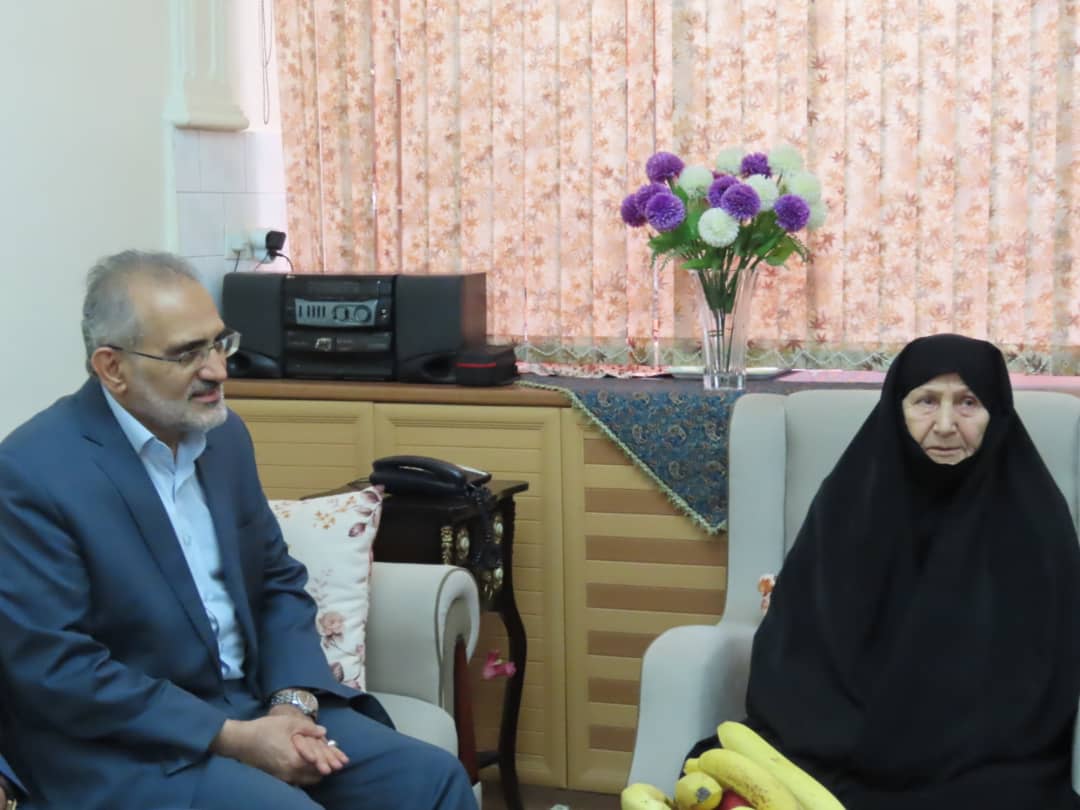 دیدار با خانواده معزز شهید حسن رحیم پور